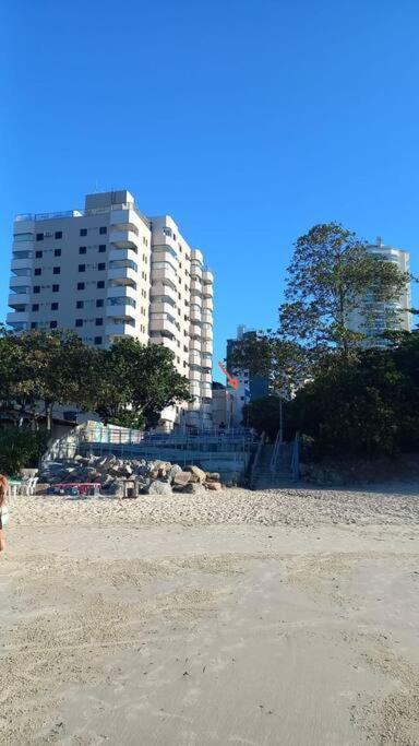 Apto Do Tombo Guarujá